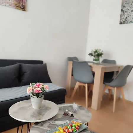 Happiness * Скопье