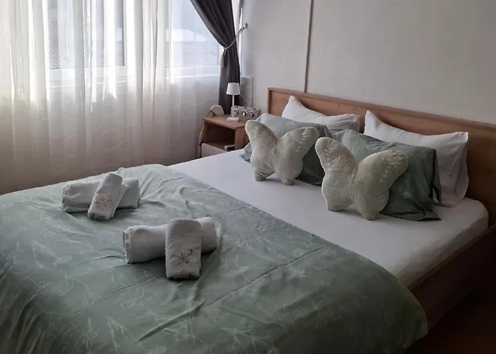 Apartment Happiness *